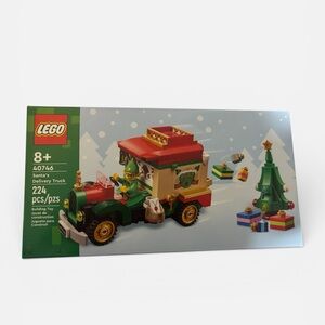 LEGO EXCLUSIVE Festive Delivery Truck Building Set!!